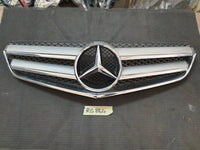 Mercedes-Benz E-Class Coupe C207 W207 Radiator Grille - Light Wear and Tear. Pitting in Chrome