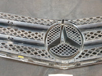 Mercedes-Benz E-Class Coupe C207 W207 Radiator Grille - Light Wear and Tear. Pitting in Chrome