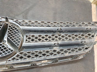 Mercedes-Benz E-Class Coupe C207 W207 Radiator Grille - Light Wear and Tear. Pitting in Chrome
