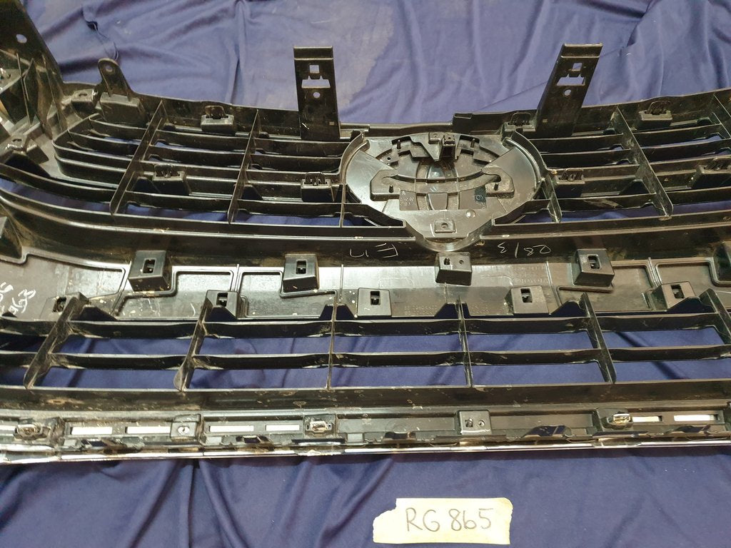 Toyota Hilux Radiator Grille - Light Wear and Tear, Small scratches