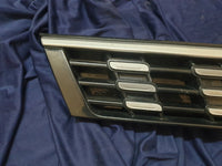 Mahindra XUV300 Radiator Grille - Wear and Tear, Scratches