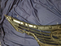 Toyota Etios Radiator Grille - Wear and Tear, No bottom chrome, Chrome scratched