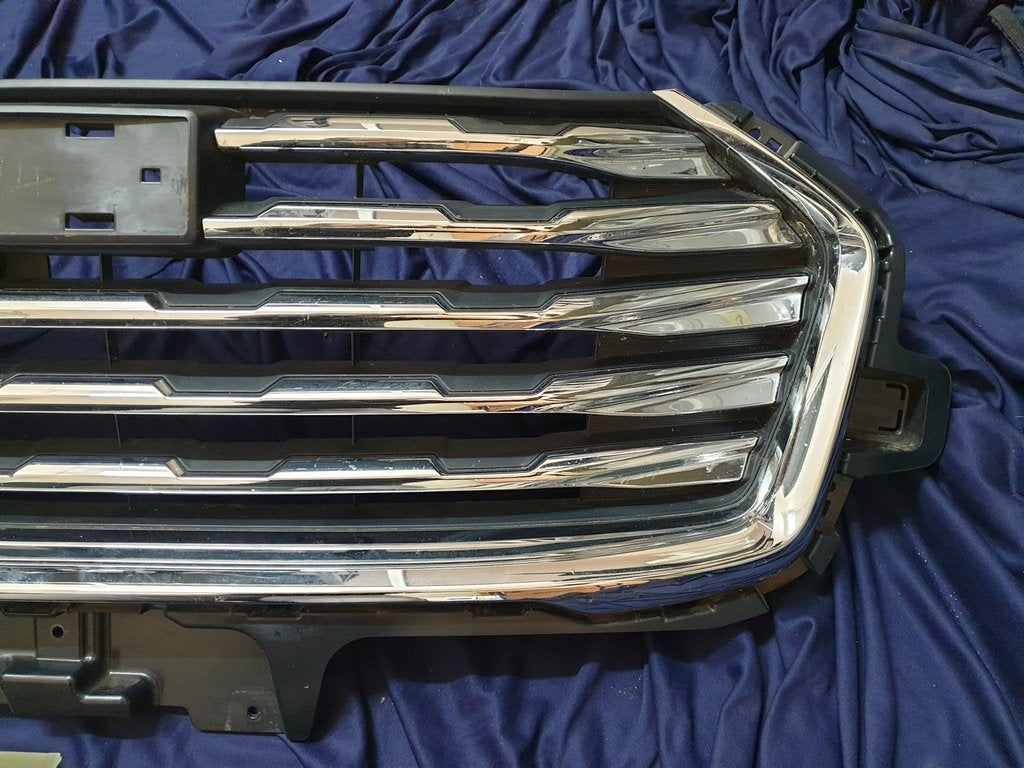 Haval Jolion Radiator Grille - Light Wear and Tear