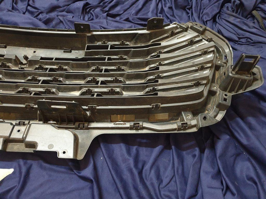 Haval Jolion Radiator Grille - Light Wear and Tear