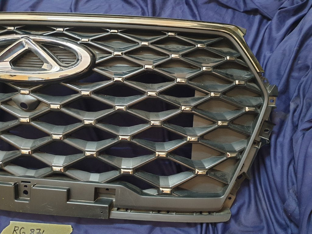 Chery Tiggo 7 Pro Radiator Grille - Like New