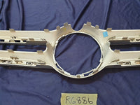 Mercedes-Benz E-Class W213 Radiator Grille - Wear and Tear, Missing chrome moulding