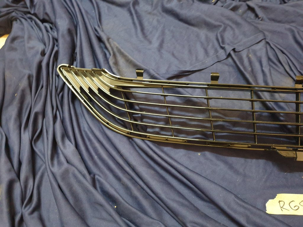 Mercedes-Benz S-Class W222 Front Bumper Lower Grille