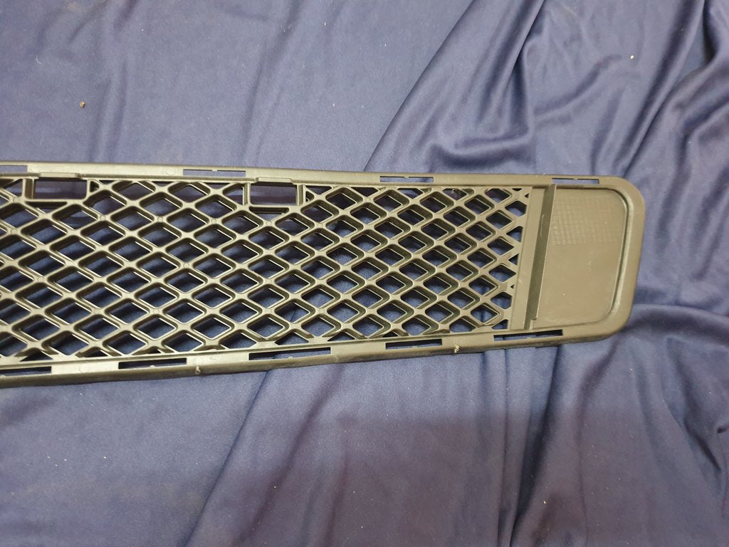 Mercedes-Benz C-Class W204 Front Bumper Lower Grille