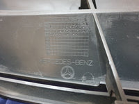 Mercedes-Benz V-Class Vito W447 Radiator Grille - Warped, paint spill