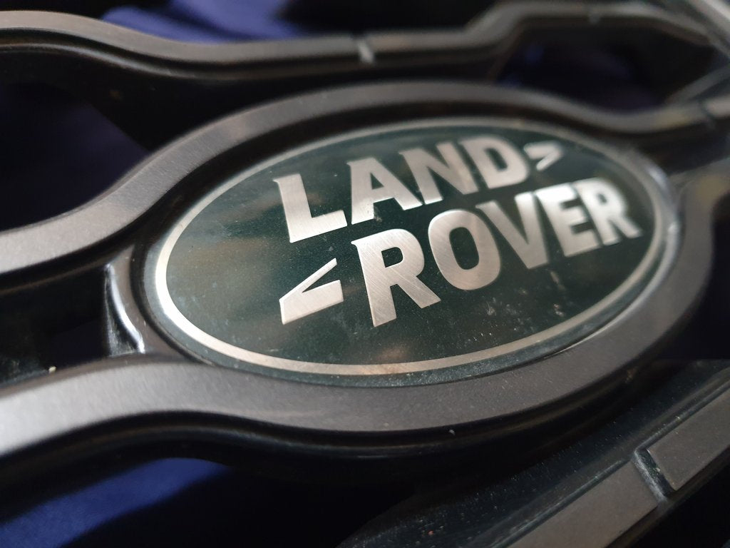 Land Rover Range Rover Radiator Grille - Light Wear and Tear