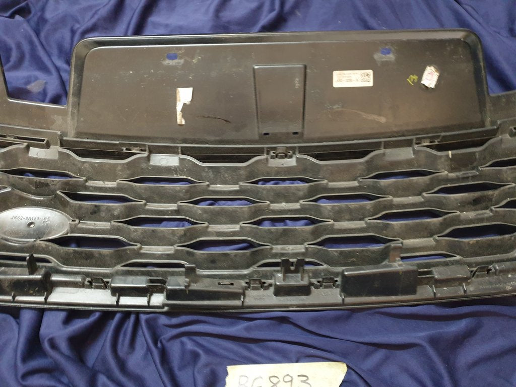 Land Rover Range Rover Radiator Grille - Light Wear and Tear