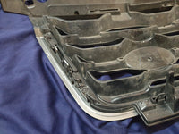 Land Rover Range Rover Radiator Grille - Light Wear and Tear
