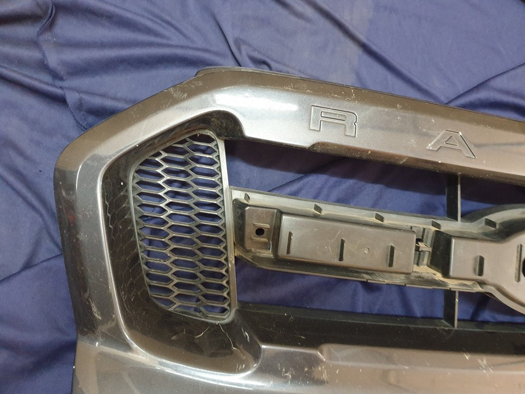Ford Ranger Radiator Grille - Broken brackets, chips, scratches