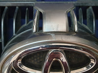 Toyota Land Cruiser Prado Radiator Grille - Wear and Tear, Scuffs