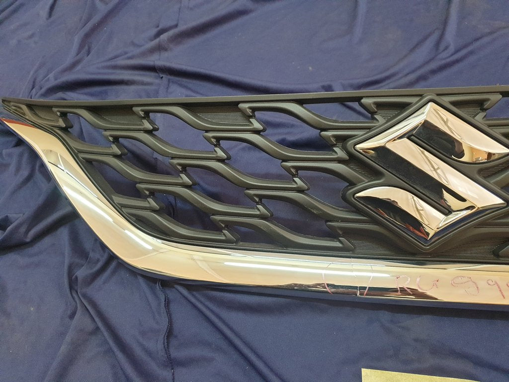 Suzuki Baleno Radiator Grille - Chrome Moulding Ruined