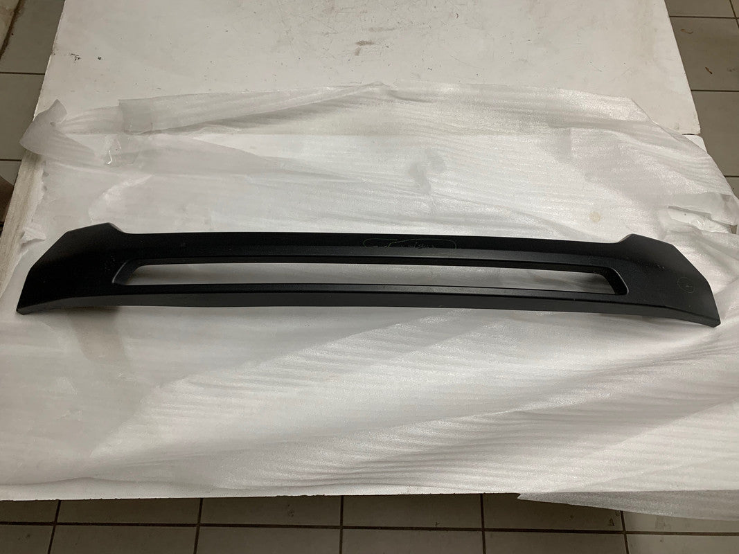 Toyota Hilux Legend 2021 Centre Radiator Grille Trim