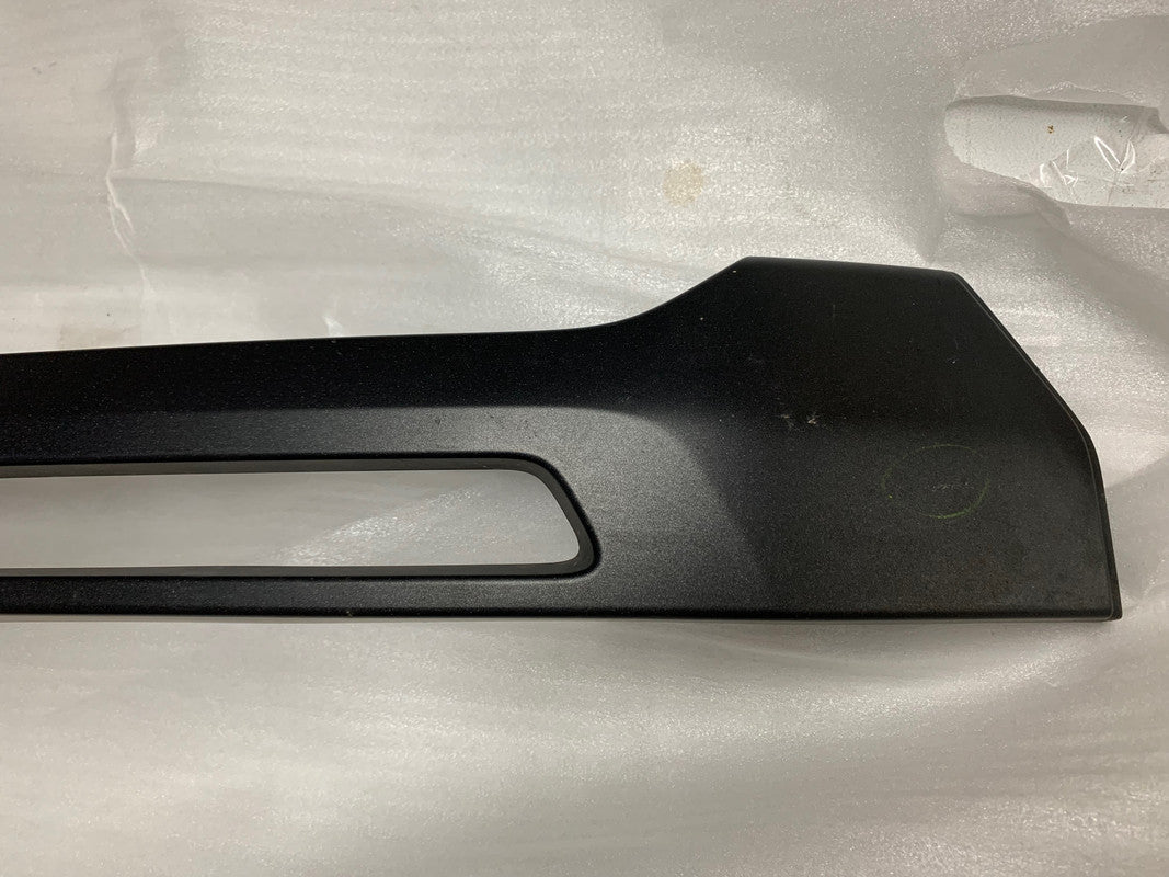 Toyota Hilux Legend 2021 Centre Radiator Grille Trim