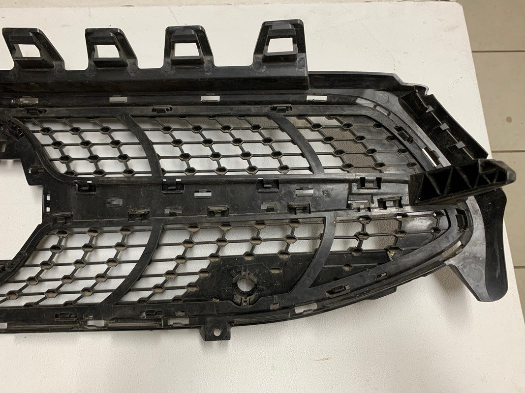 Mercedes-Benz CLA 2019, CLA200 Radiator Grille Frame