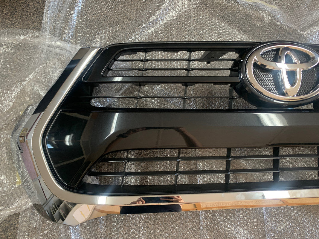 Toyota Hilux 2021 Radiator Grille Assy with Emblem/Badge