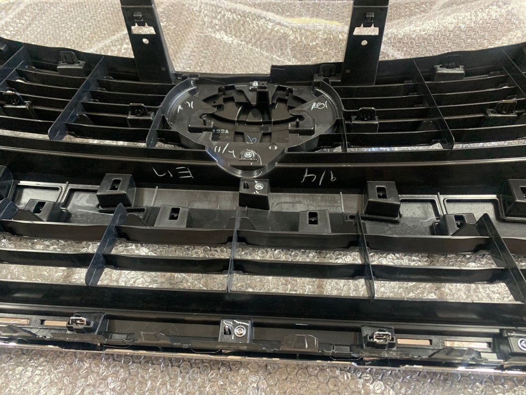 Toyota Hilux 2021 Radiator Grille Assy with Emblem/Badge