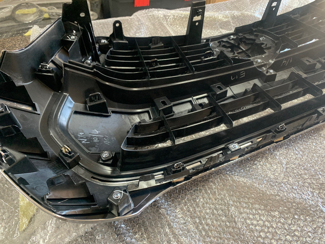 Toyota Hilux 2021 Radiator Grille Assy with Emblem/Badge