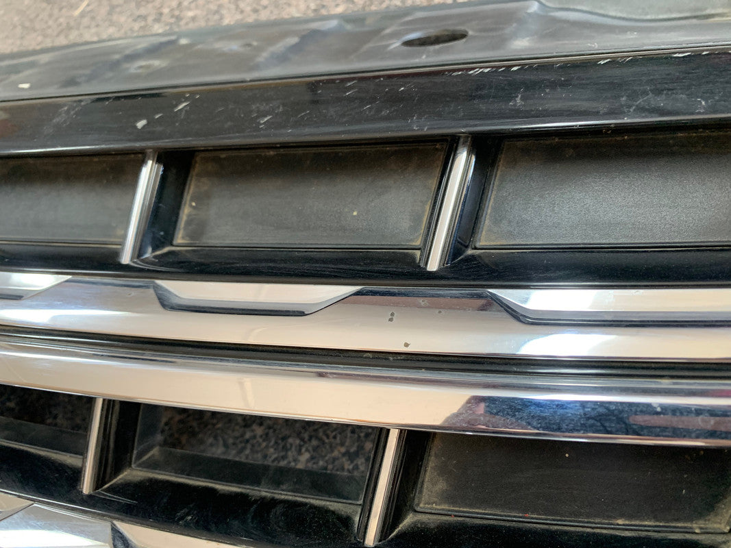 Volkswagen Amarok 2018 Radiator Grille Assy with Emblem/Badge