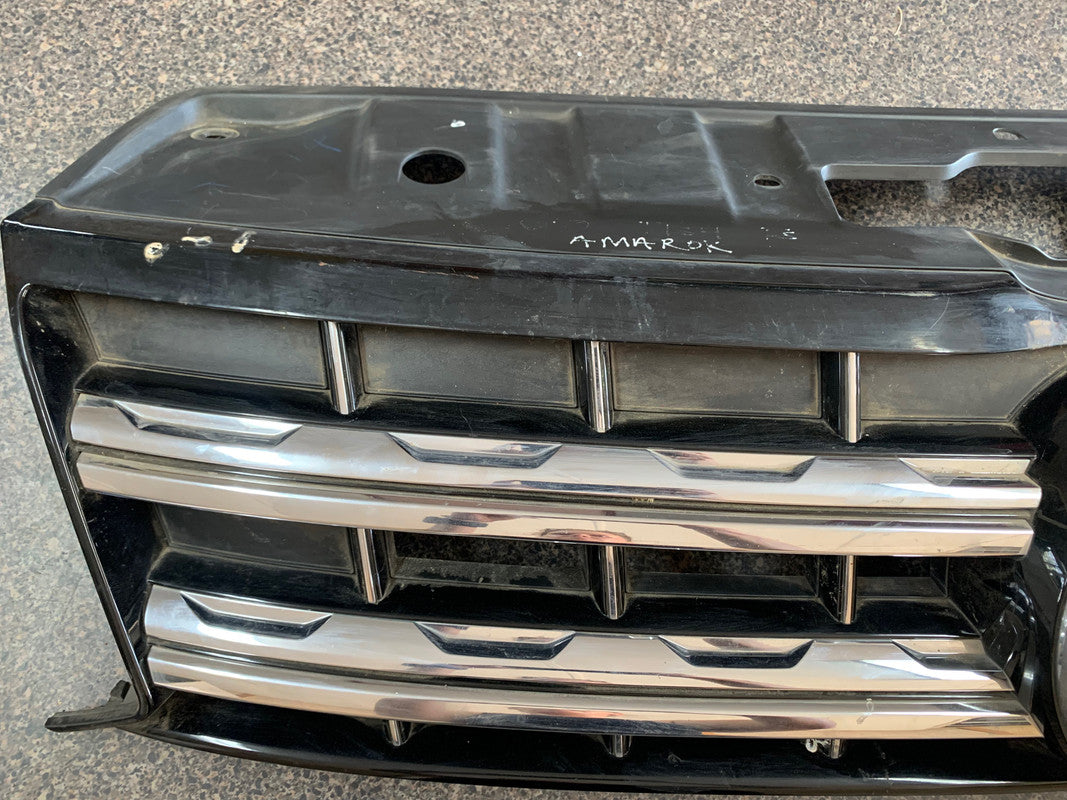 Volkswagen Amarok 2018 Radiator Grille Assy with Emblem/Badge