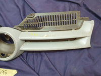 Volkswagen Aftermarket Golf V Mk5 Radiator Grille - Wear and Tear