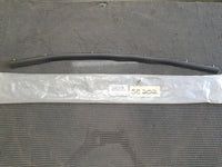 Toyota Hilux Centre Front Bonnet Rubber