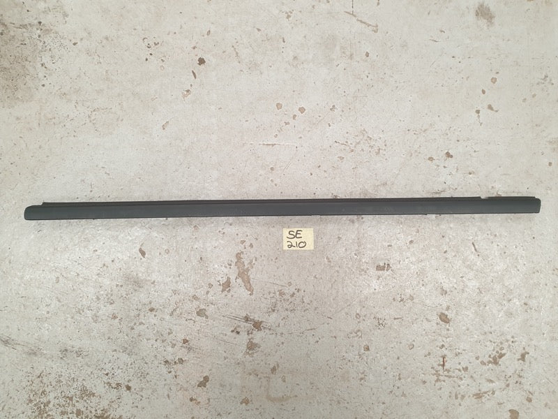 Mercedes-Benz Aftermarket C-Class W204 2004 Left Front Door Glass Outer Weather Strip Seal Moulding