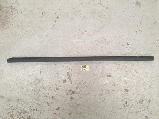 Mercedes-Benz Aftermarket C-Class W204 2004 Left Front Door Glass Outer Weather Strip Seal Moulding