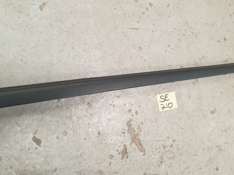 Mercedes-Benz Aftermarket C-Class W204 2004 Left Front Door Glass Outer Weather Strip Seal Moulding