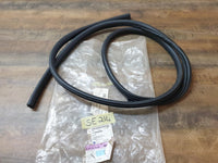 Original New Chevrolet Captiva 2011 Right Rear Door Surrounding Rubber Seal