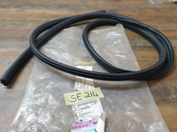 Original New Chevrolet Captiva 2011 Right Rear Door Surrounding Rubber Seal