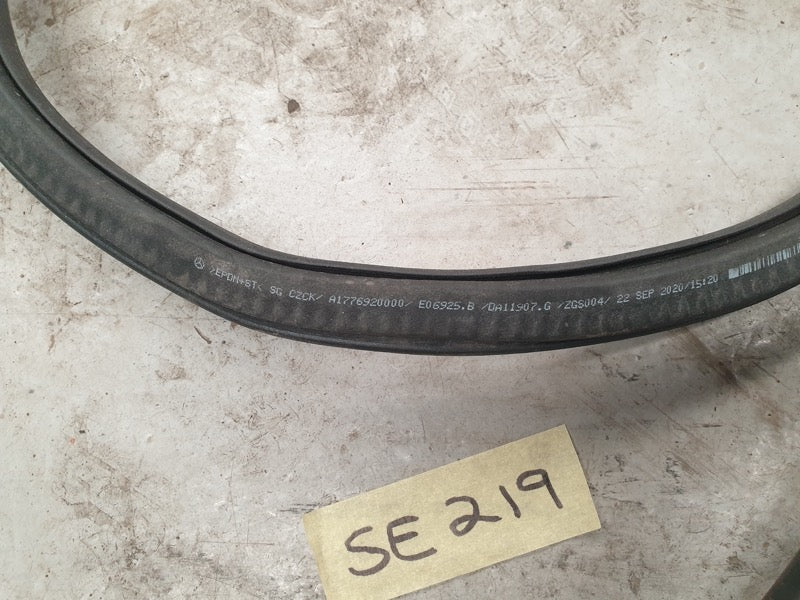 Original Used Mercedes-Benz A-Class W177 Left or Right Front Door Surrounding Rubber