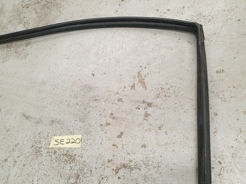 Original Used Toyota Hilux Right Front Door Window Channel