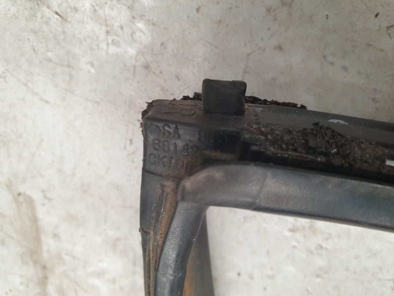 Original Used Toyota Hilux Right Rear Door Window Channel