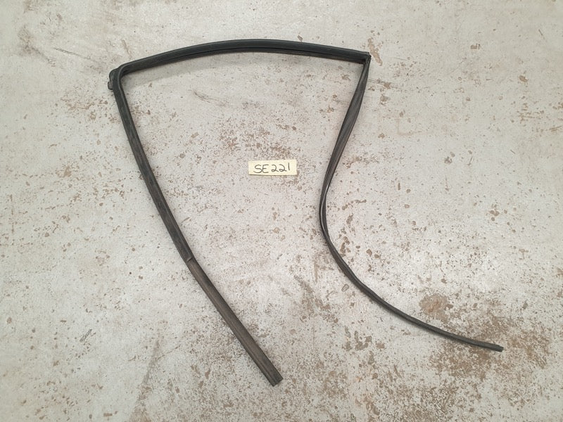 Original Used Toyota Hilux Right Rear Door Window Channel