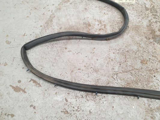Original Used Toyota Hilux Right Rear Door Weather Strip