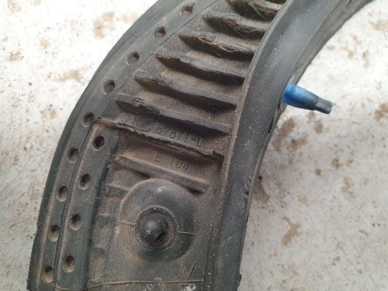 Original Used Toyota Hilux Right Rear Door Weather Strip