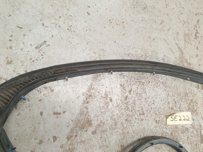 Original Used Toyota Hilux Right Rear Door Weather Strip