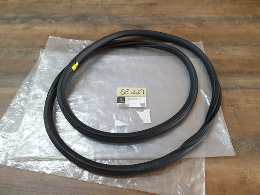 Original New Mercedes-Benz GLC Coupe X254 Left Rear Door Surrounding Rubber Seal