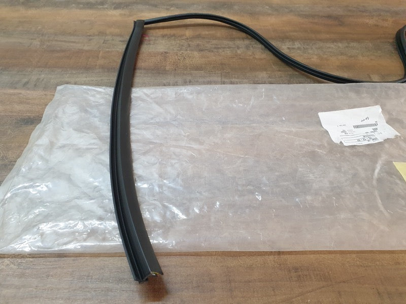 Original New Toyota Corolla Cross 2023 Upper Windscreen Moulding
