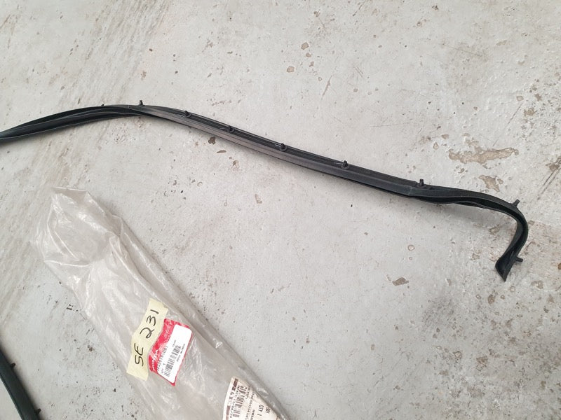 Original New Honda Ballade Right Roof Sub Seal