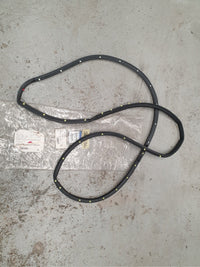 Original New Jeep Cherokee 2019 Right Front Door Surrounding Rubber