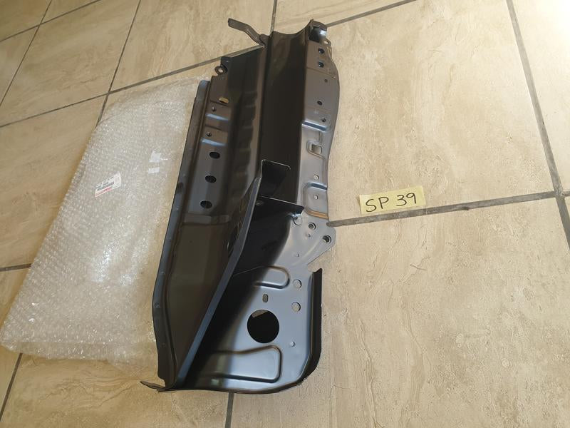 Original New Toyota Hilux Right Rear Side Panel Corner
