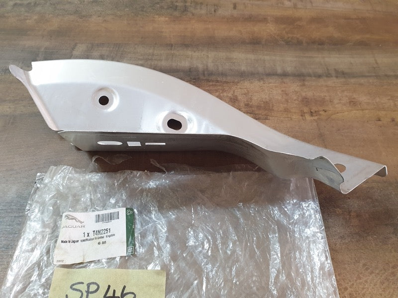 Original New Jaguar XE 2018 Right Rear End Panel Taillight Pocket