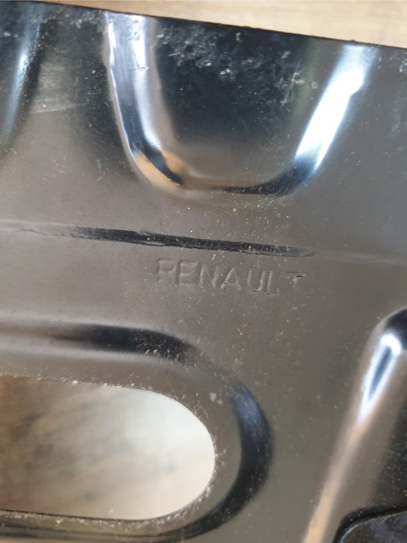 Original New Renault Kiger 2022 Left Front Inner Fender Steel Bracket