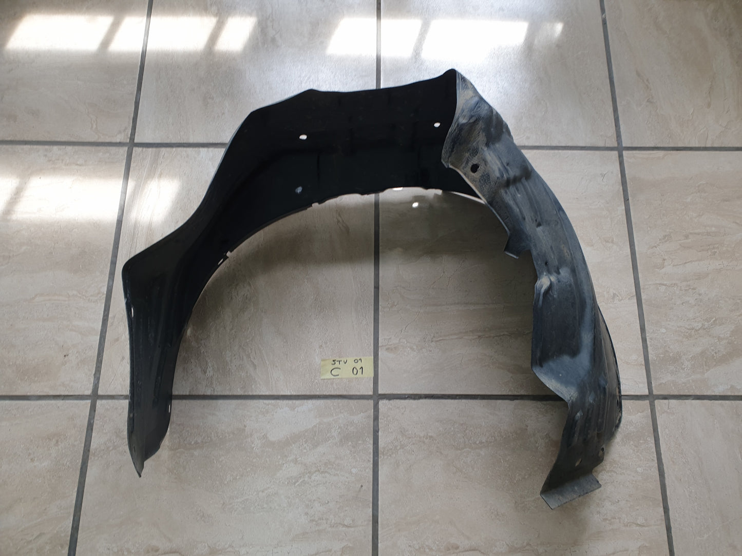 Isuzu D-Max 2021 Original Used Parts - Slight Damage or Wear and Tear