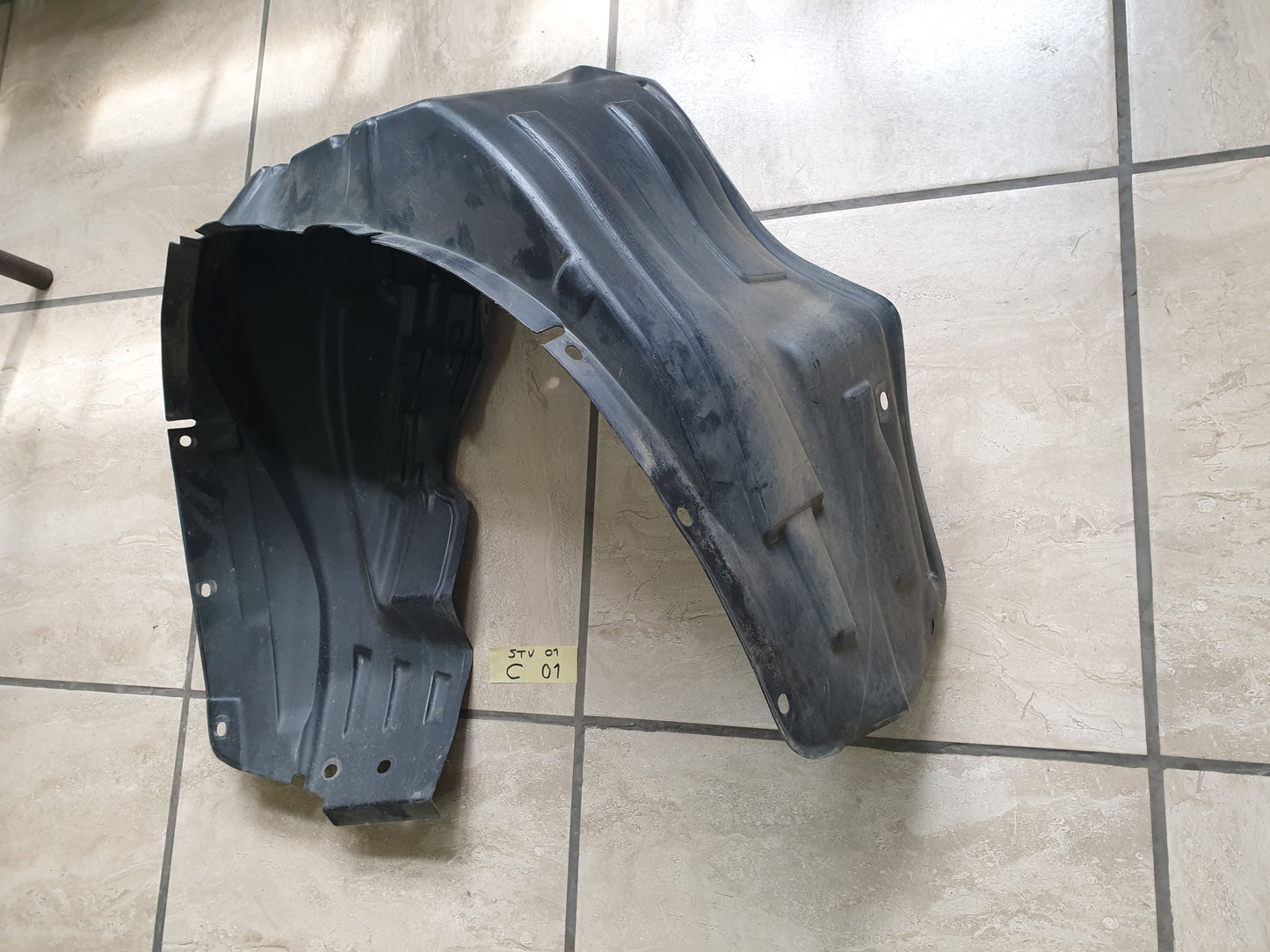 Isuzu D-Max 2021 Original Used Parts - Slight Damage or Wear and Tear